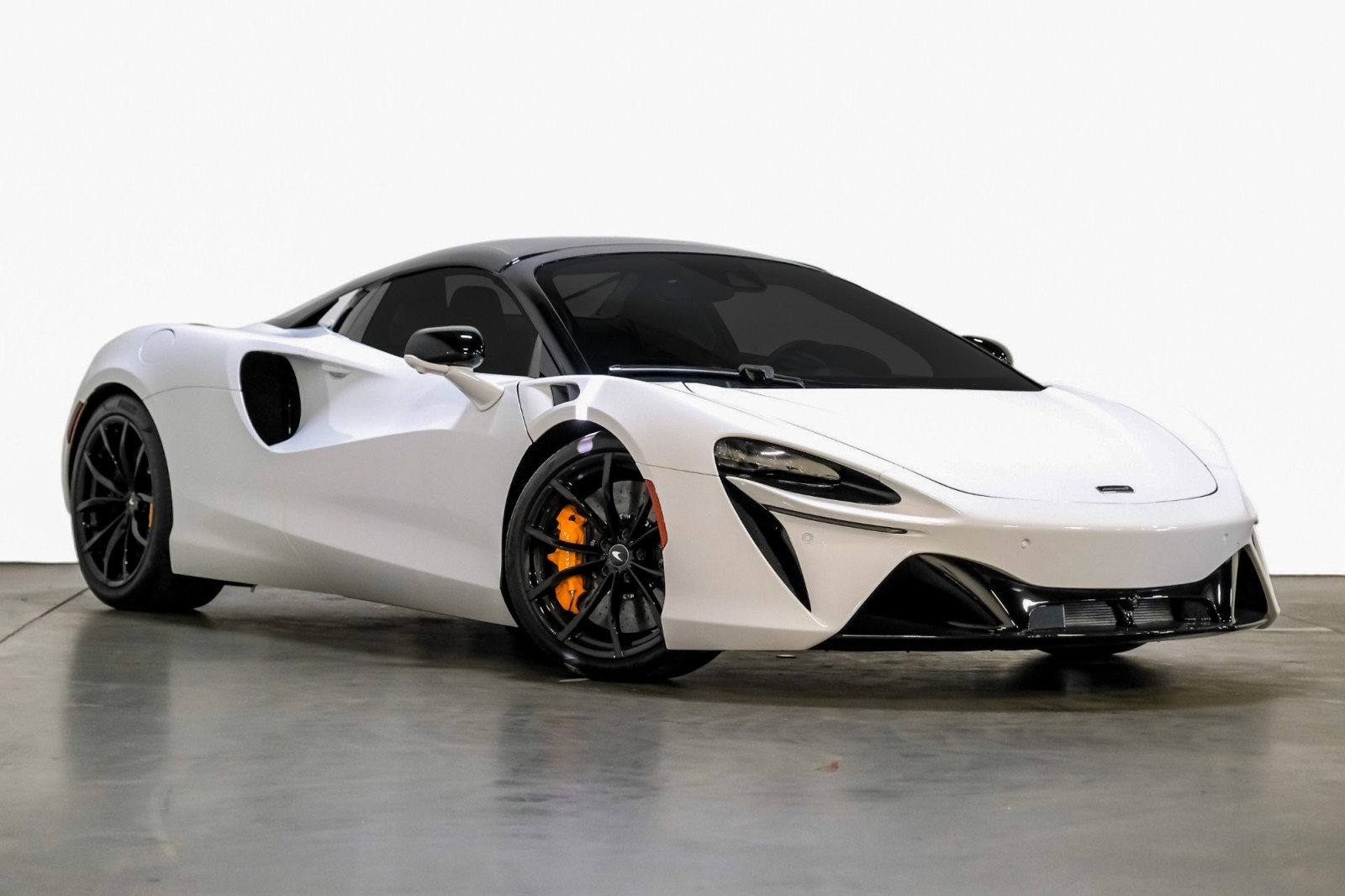 2025 McLaren Artura Spider 8