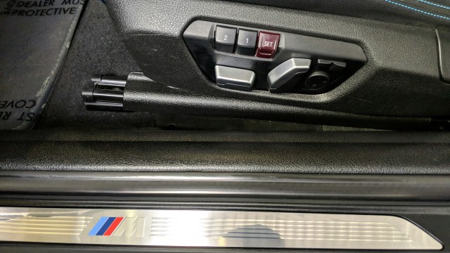 2018 BMW M2  32