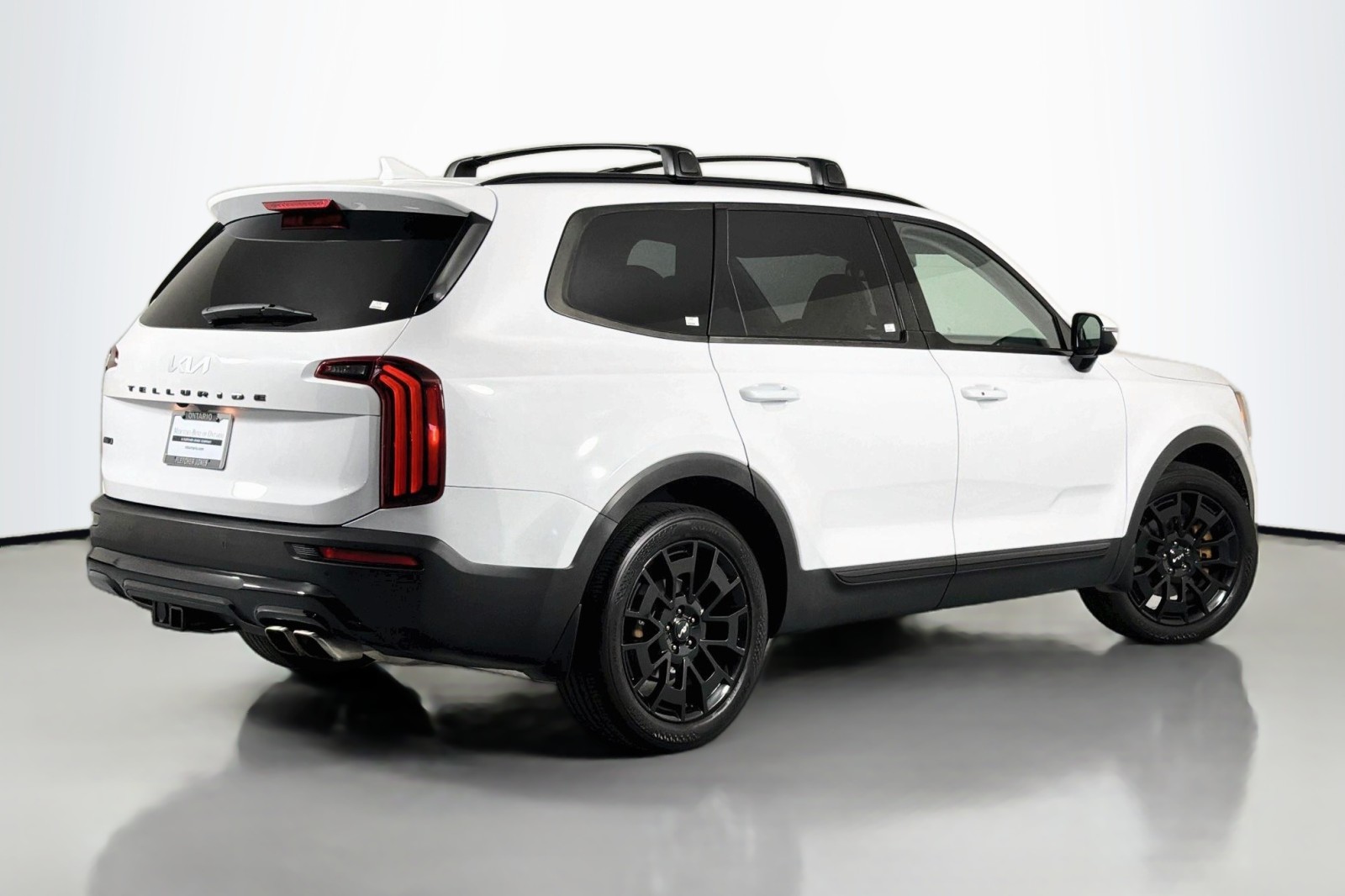 Used 2022 Glacial White Pearl Kia SX image 13