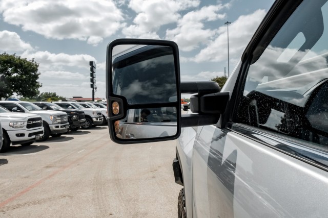 2019 GMC Sierra 2500HD Denali 35