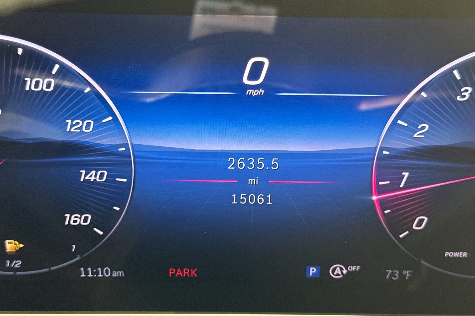 Used 2025 Polar White Mercedes-Benz GLC 300 4MATIC® SUV image 23