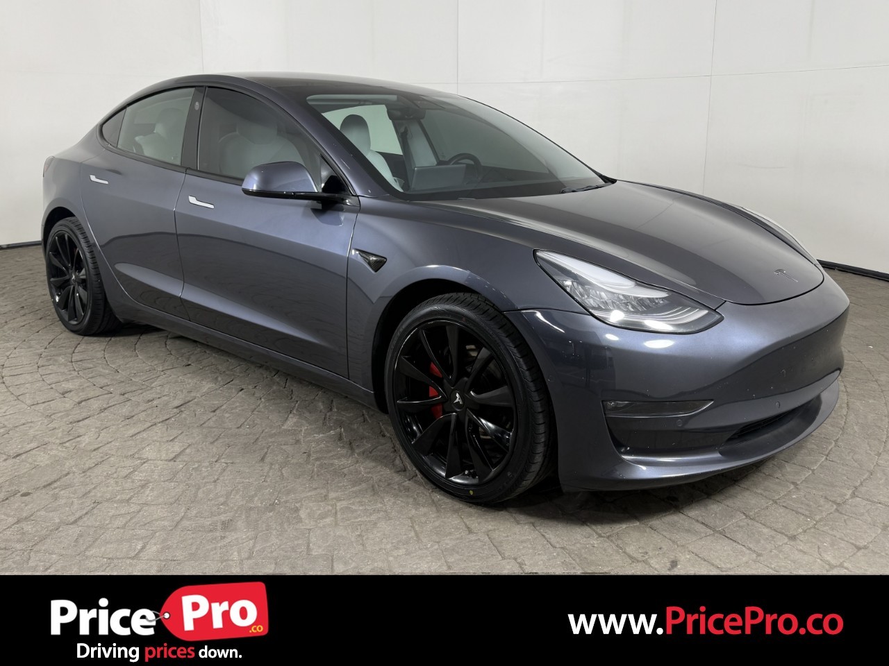 Tesla Model 3 Long Range AWD