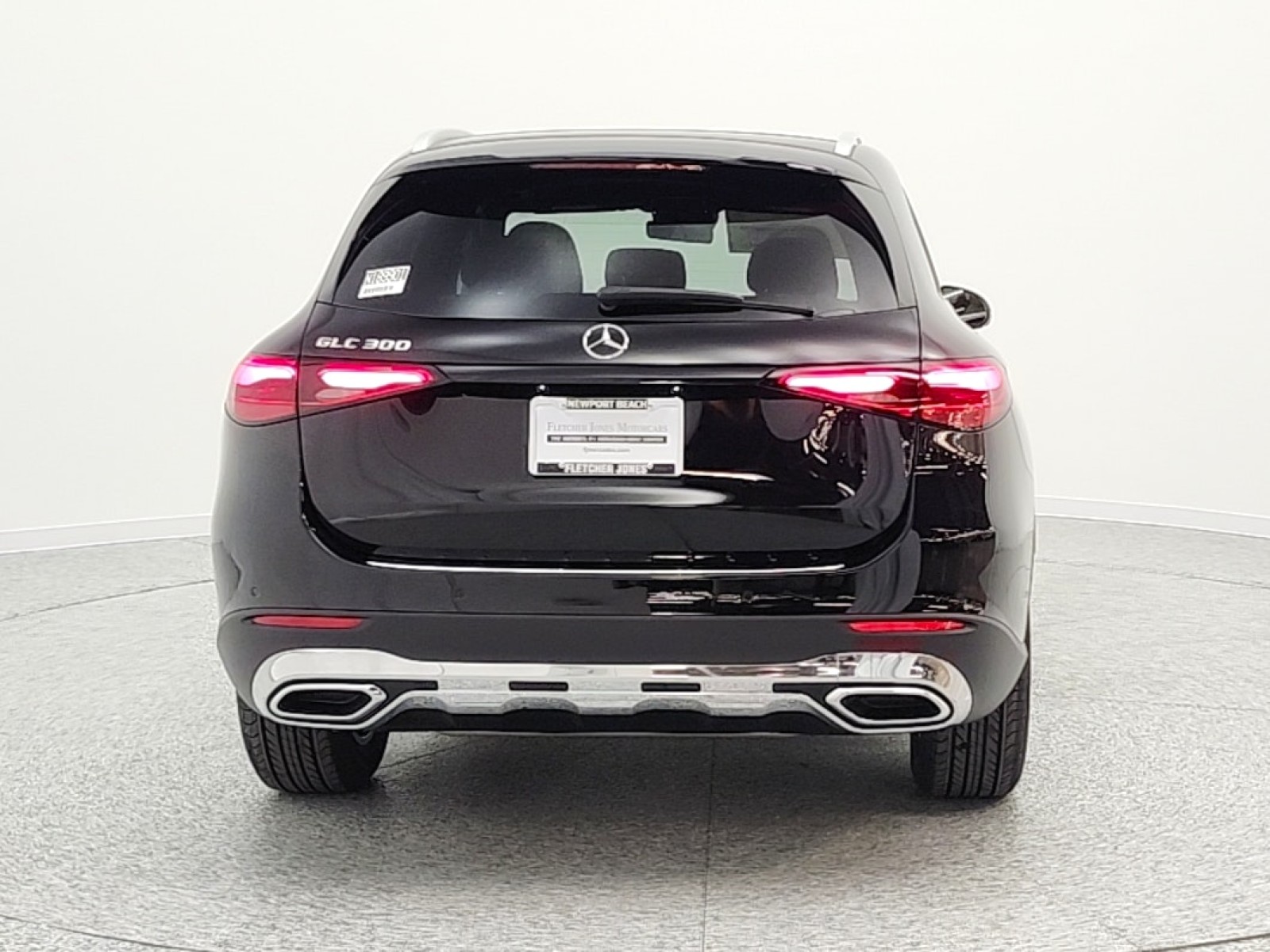 New 2026 Black Mercedes-Benz GLC 300 image 6