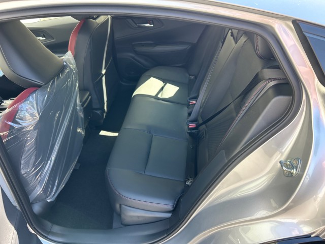 ToyotaPrius Plug-In Hybrid34