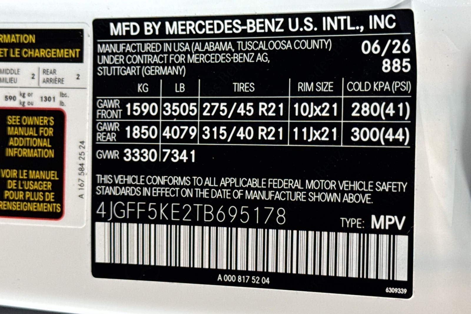 New 2026 MANUFAKTUR Moonlight White Metallic Mercedes-Benz GLS 450 4MATIC® SUV image 31