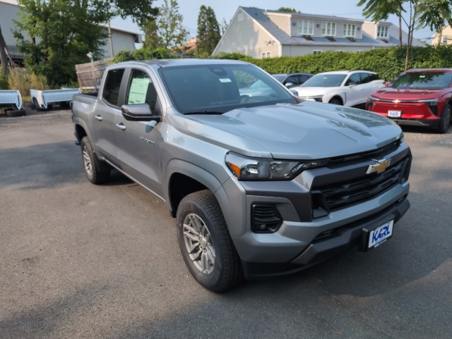 2024 Chevrolet Colorado 4WD LT 3