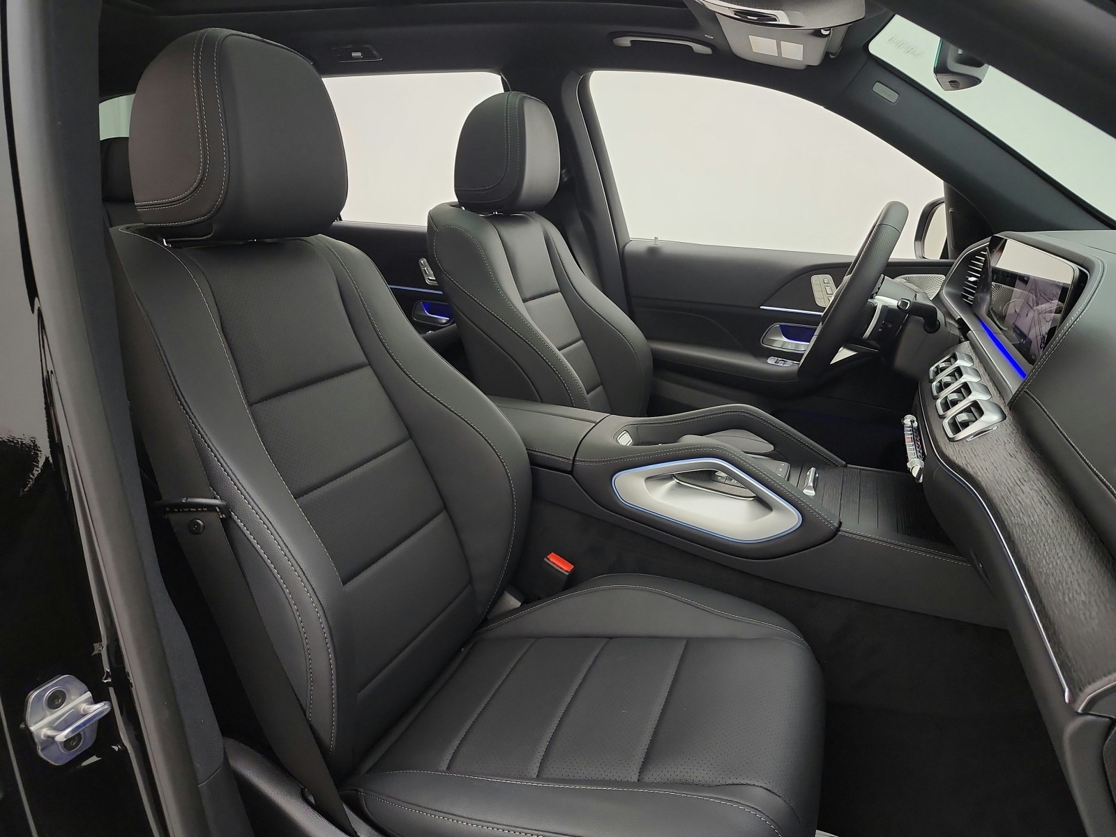 New 2026 Obsidian Black Metallic Mercedes-Benz GLS 450 image 13