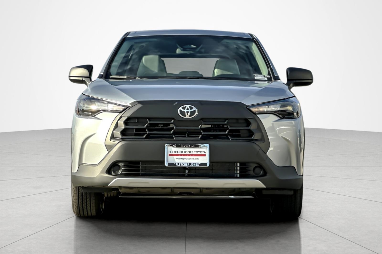 2026 Toyota Corolla Cross L photo 8