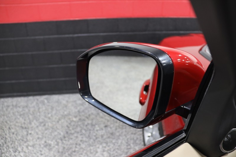 2016 Land Rover Range Rover Sport V8 Supercharged 4dr Suv in ,