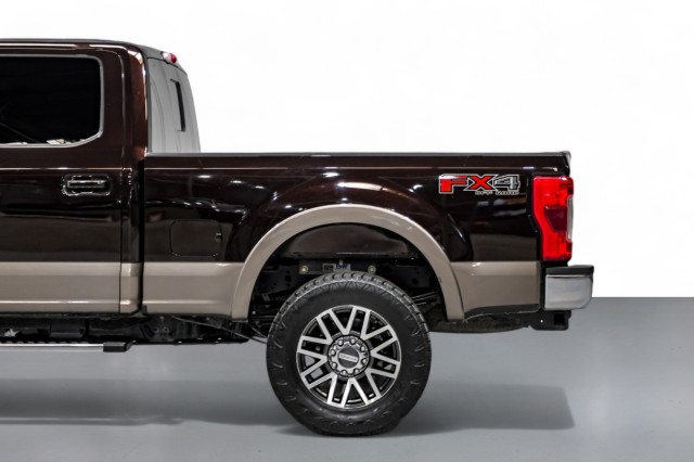 2019 Ford F-250 LARIAT 11