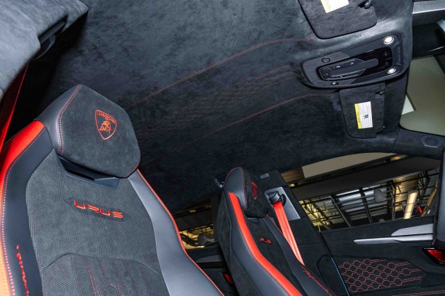 Used Car 2024 Lamborghini Urus  Performante For Sale Under $320,000 In Boerne, Texas