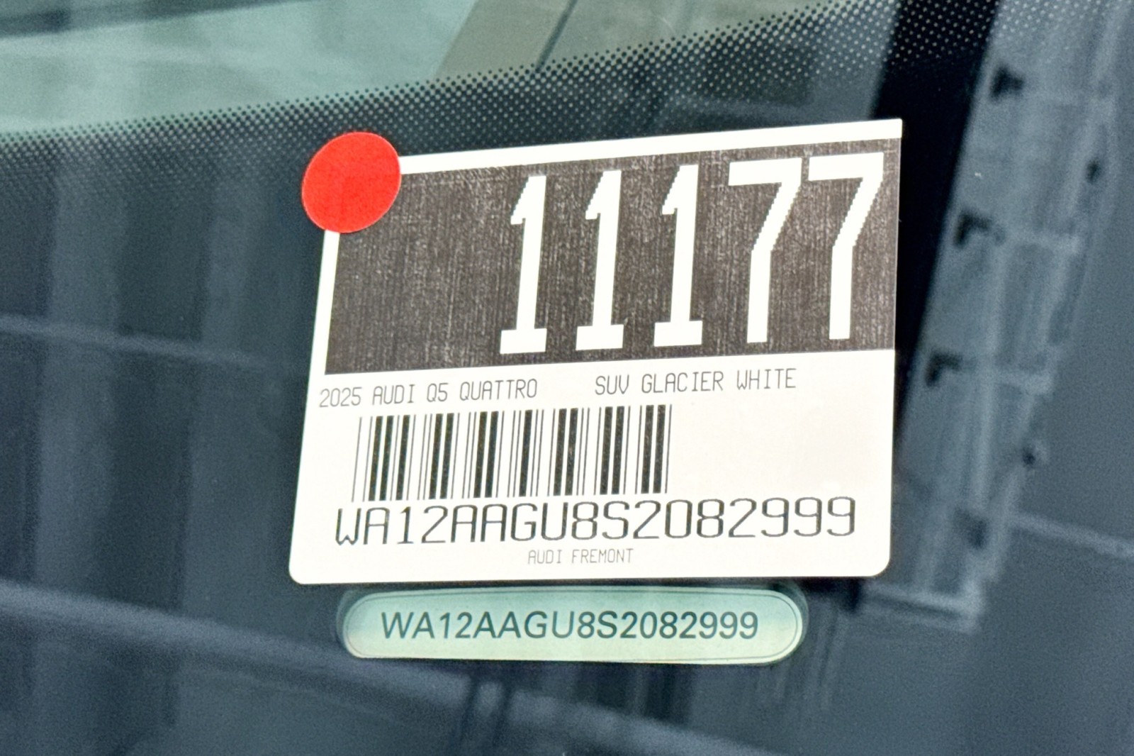 New 2025 Glacier White Metallic Audi Premium Plus 2.0 TFSI quattro image 29