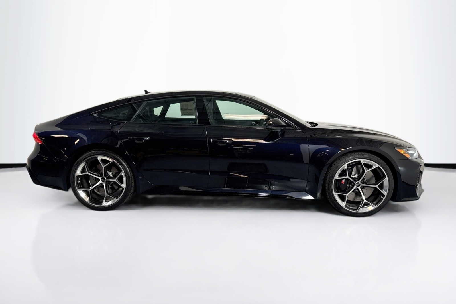 New 2025 Sebring Black Crystal Effect Audi performance 4.0 TFSI quattro image 4