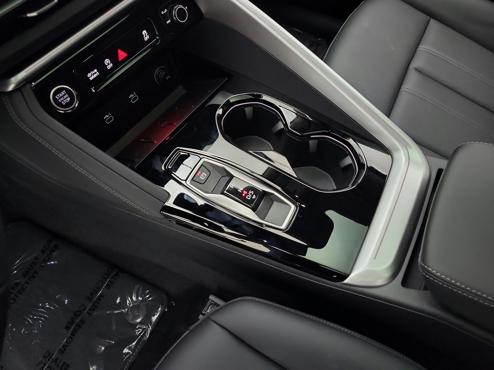 New 2026 Arkona White Audi Premium Plus 2.0 TFSI quattro image 9