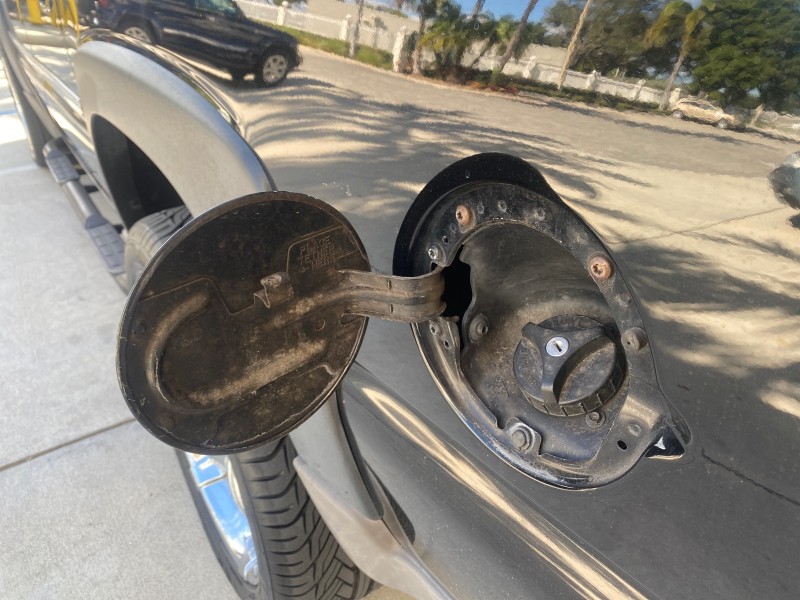 2001 Chevrolet Suburban LT Z71 1 FL 4WD 44 SERVICES NO ACCIDENTS in ,