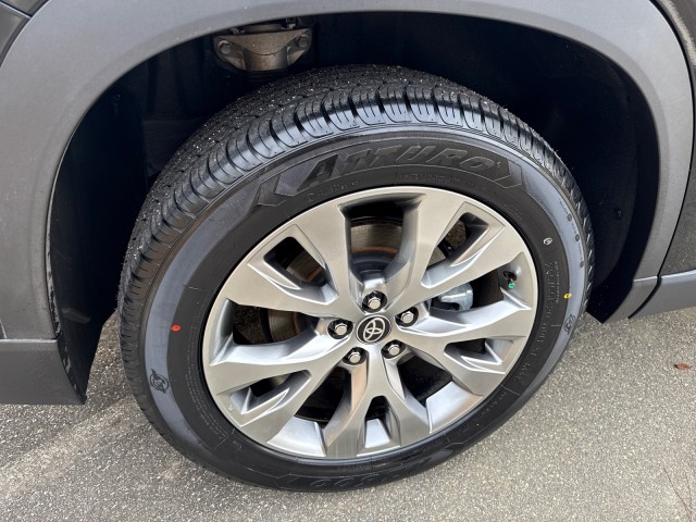 ToyotaGrand Highlander9