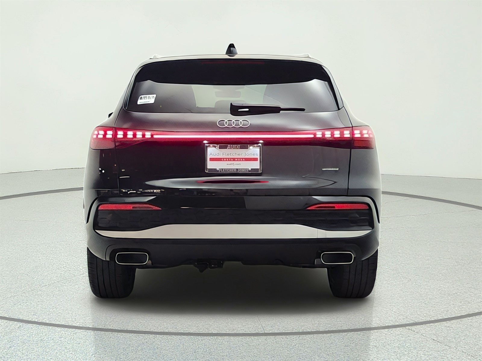 Used 2025 Mythos Black Metallic Audi Premium Plus image 6