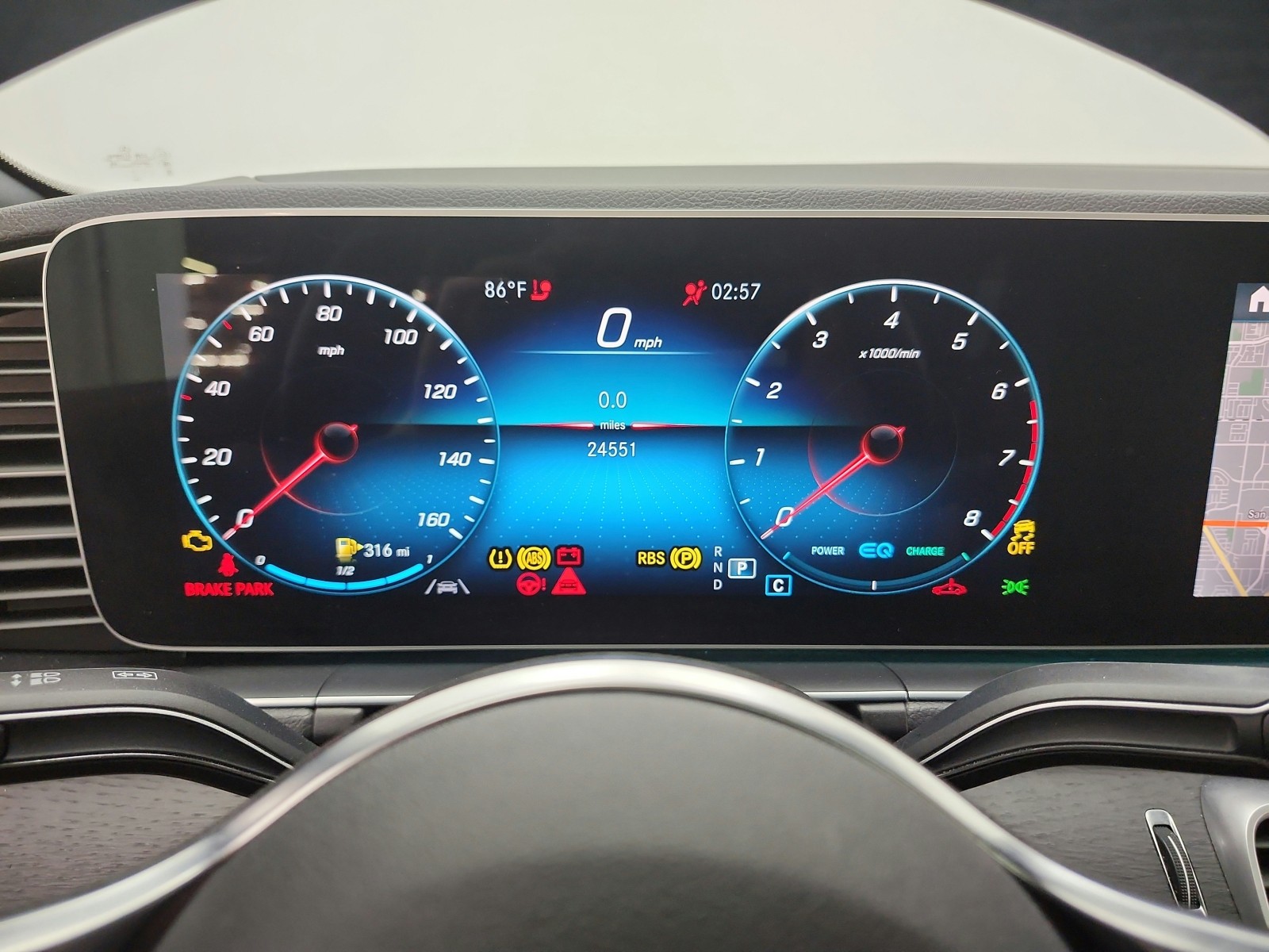 Certified Used 2022 Black Mercedes-Benz GLE 450 4MATIC® SUV image 10