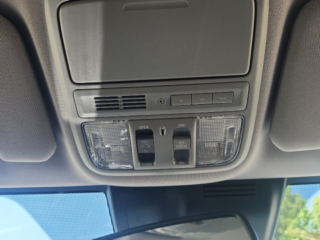 HondaCR-V Hybrid30