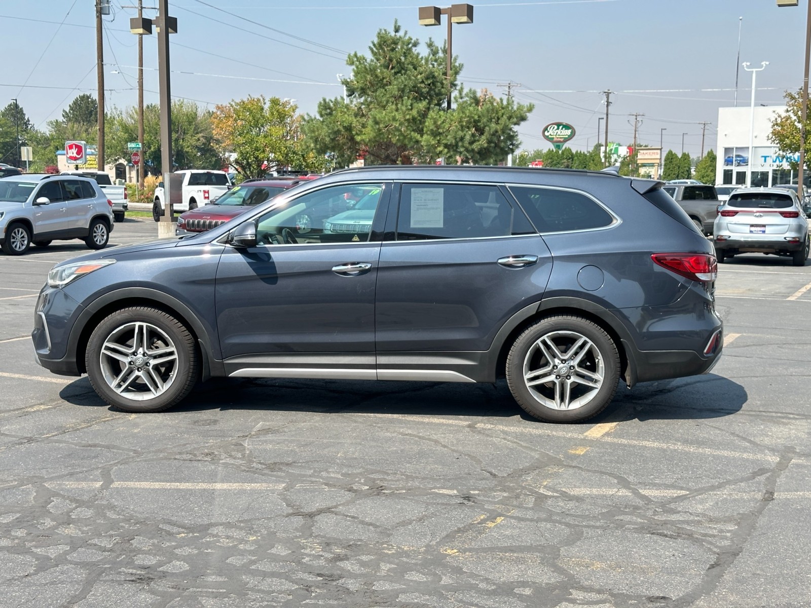 2017 Hyundai Santa Fe Limited Ultimate 7