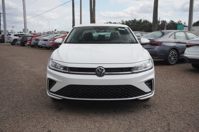 White 2027 Volkswagen Jetta Sedan Front-Wheel Drive Automatic