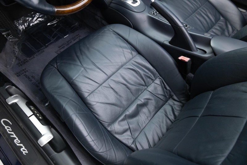 2000 Porsche 911 Carrera Carrera in , 