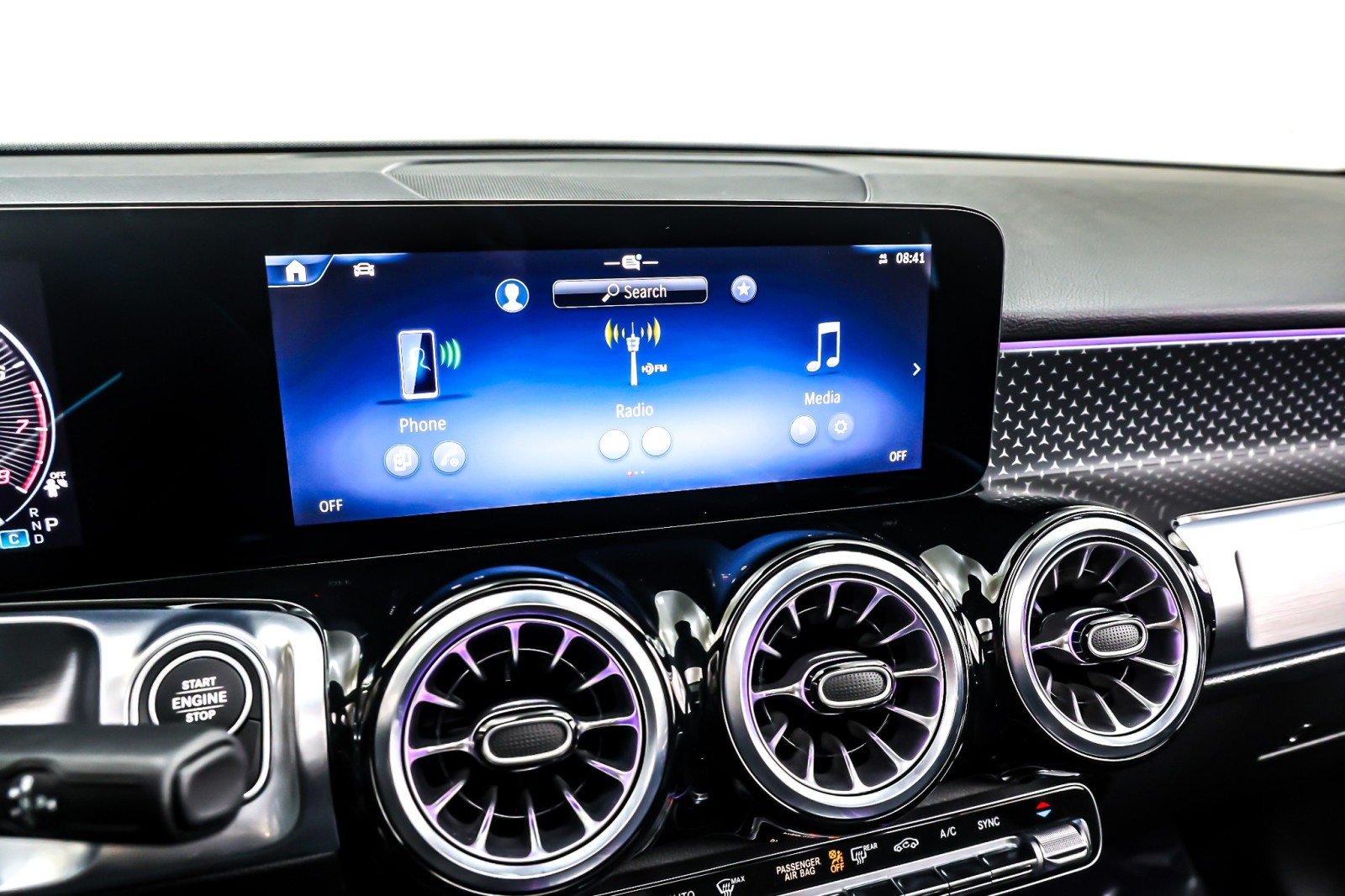 Certified Used 2025 Night Black Mercedes-Benz GLB 250 SUV image 21