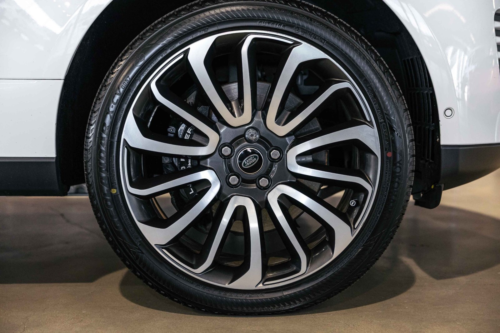 Used Car 2022 Land Rover Range Rover  Westminster For Sale Under $60,000 In Boerne, Texas