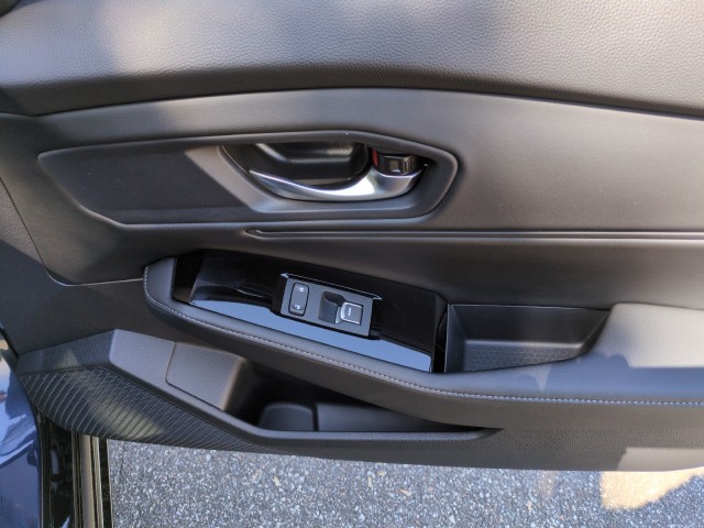 HondaAccord Hybrid41