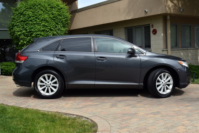 2012 Toyota Venza One Owner Keyless Entry Cruise Control Bluetooth MSRP $28,560 12