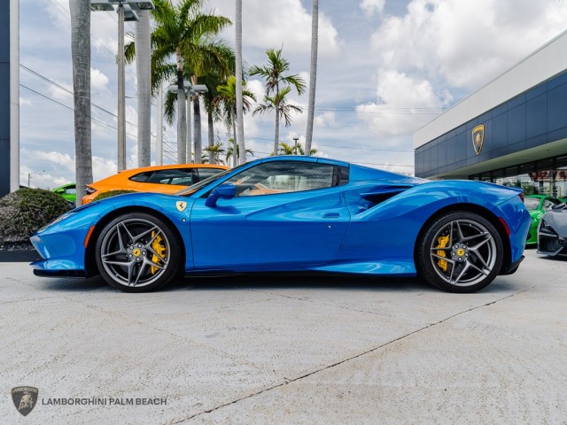 Ferrari F8 Spider