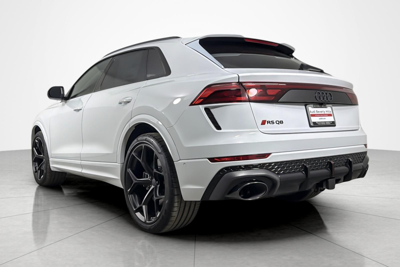 New 2026 Glacier White Metallic Audi performance quattro image 4