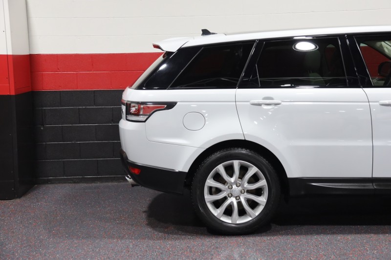 2016 Land Rover Range Rover Sport V6 Supercharged HSE 4dr Suv in , 