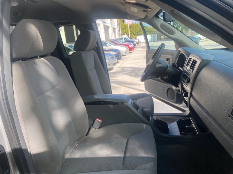 2006 Dodge Dakota SLT CLUB CAB LOW MILES 55,990 in , 