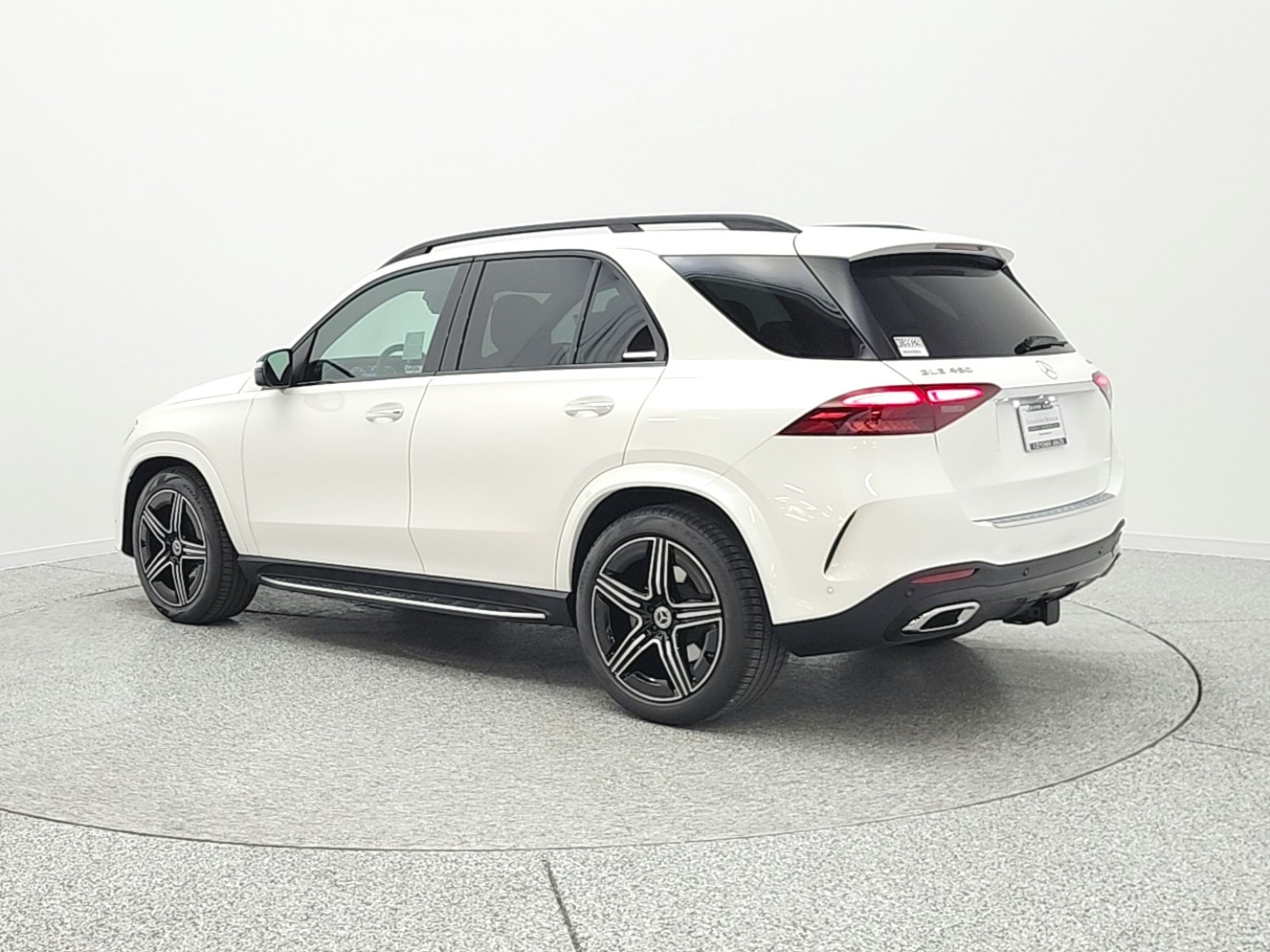 New 2026 Polar White Mercedes-Benz GLE 450 4MATIC® SUV image 7