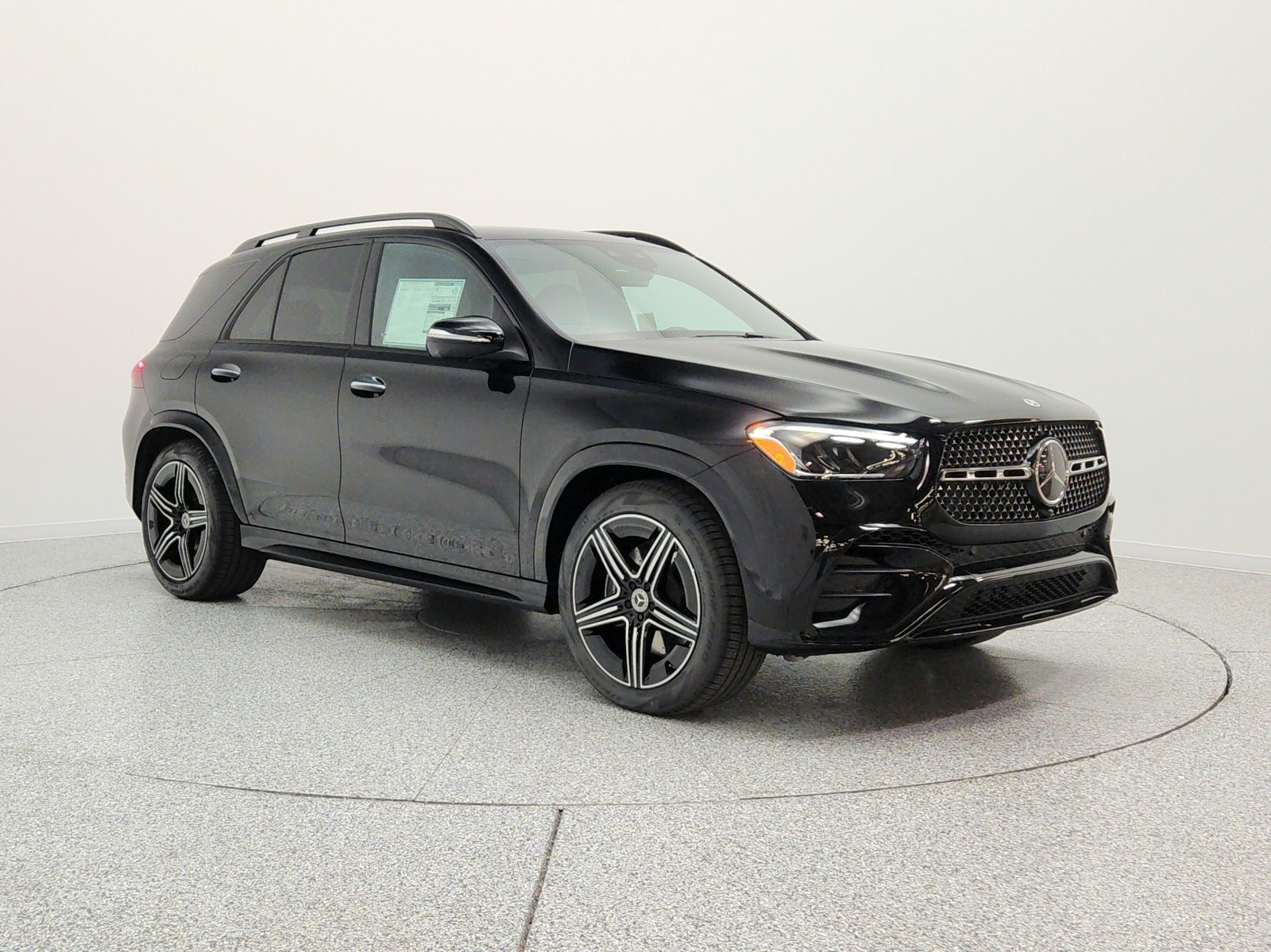 New 2026 Black Mercedes-Benz GLE 580 4MATIC® SUV image 3
