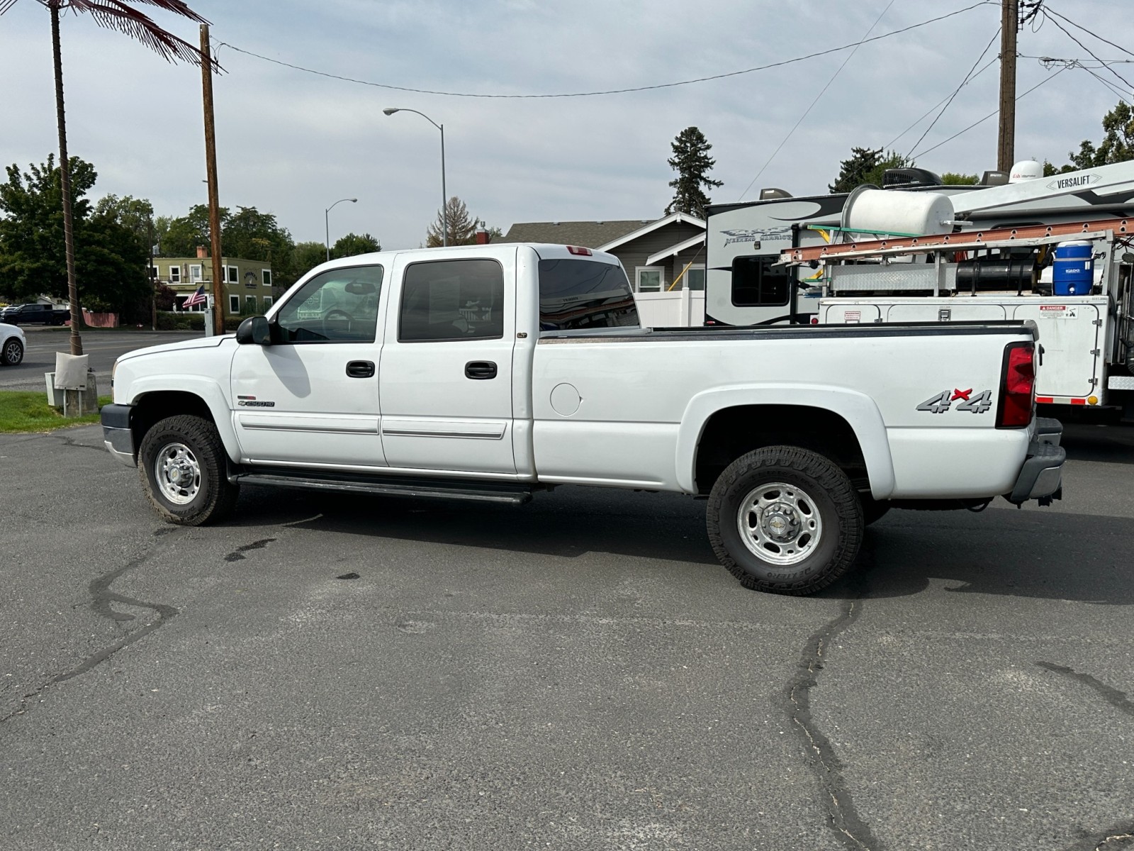 2003 Chevrolet Silverado 2500HD LT 12