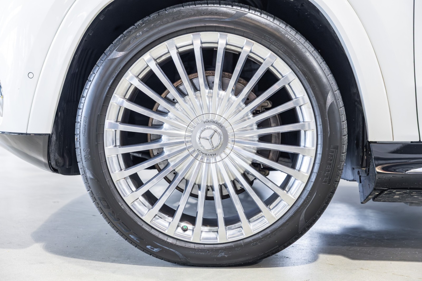 Used Car 2023 Mercedes-benz Gls  Maybach Gls 600 For Sale Under $140,000 In Boerne, Texas