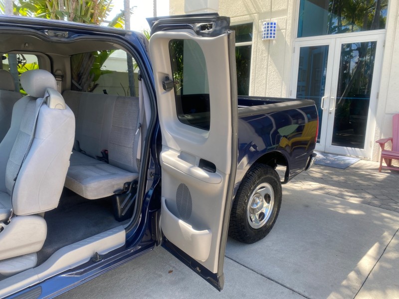 2004 Ford F-150 Heritage XLT LOW MILES 41,911 1 OWNER in , 