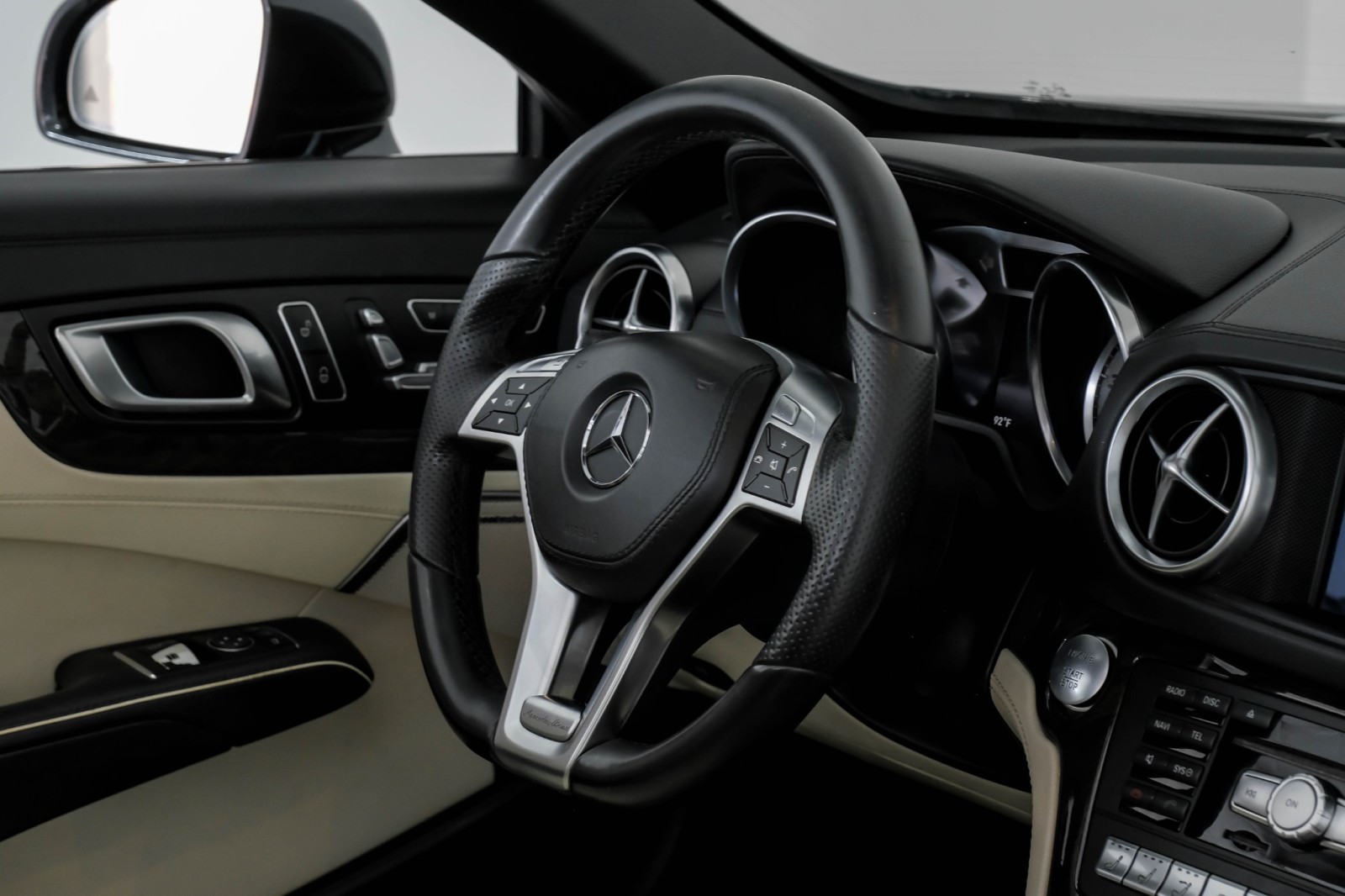 2016 Mercedes-Benz SL400 DRIVER ASSIST PKG PREMIUM I PKG BLIND SPOT ASSIT L 22