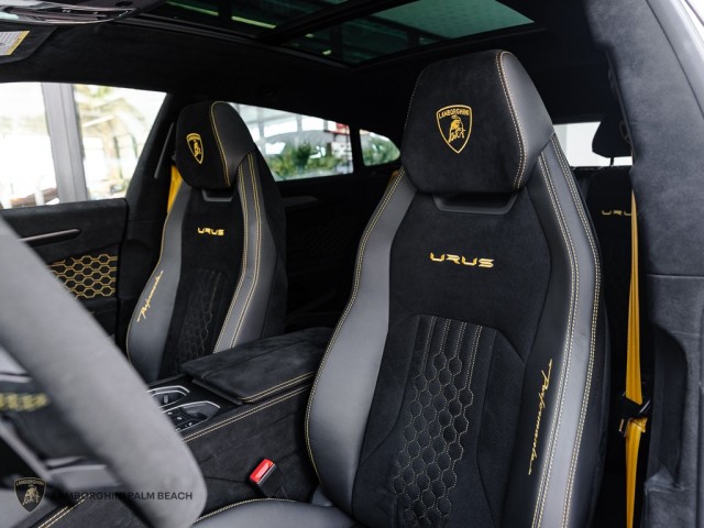 2023 Lamborghini Urus Performante in , 