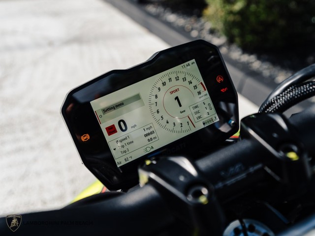 Ducati STREETFIGHTER