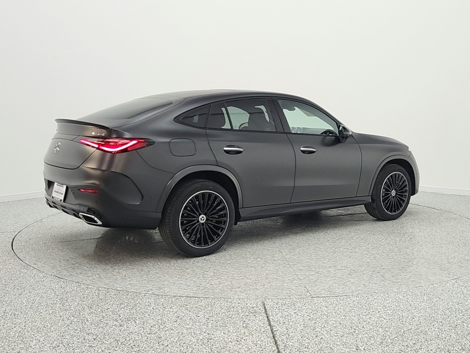 New 2026 MANUFAKTUR Graphite Grey Magno Mercedes-Benz GLC 300 image 5