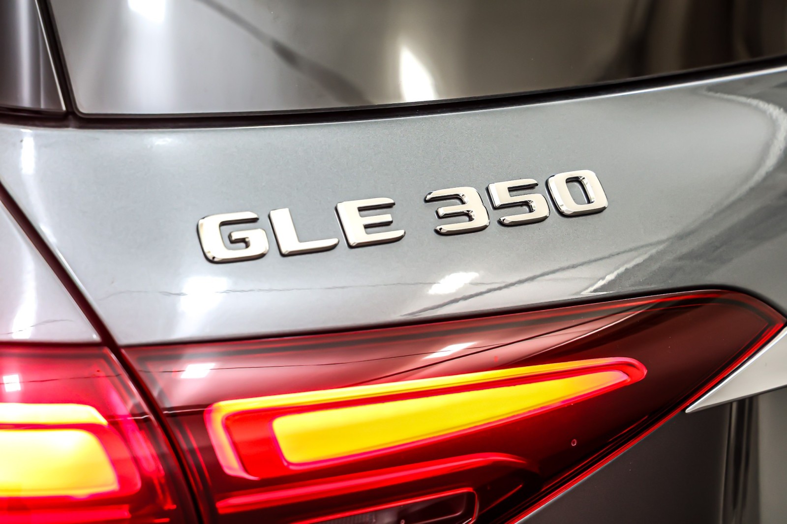 Certified Used 2024 Selenite Grey Metallic Mercedes-Benz GLE 350 4MATIC® SUV image 11