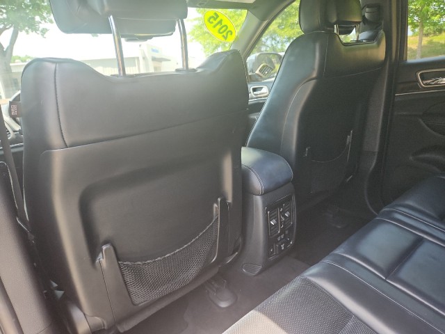 JeepGrand Cherokee37