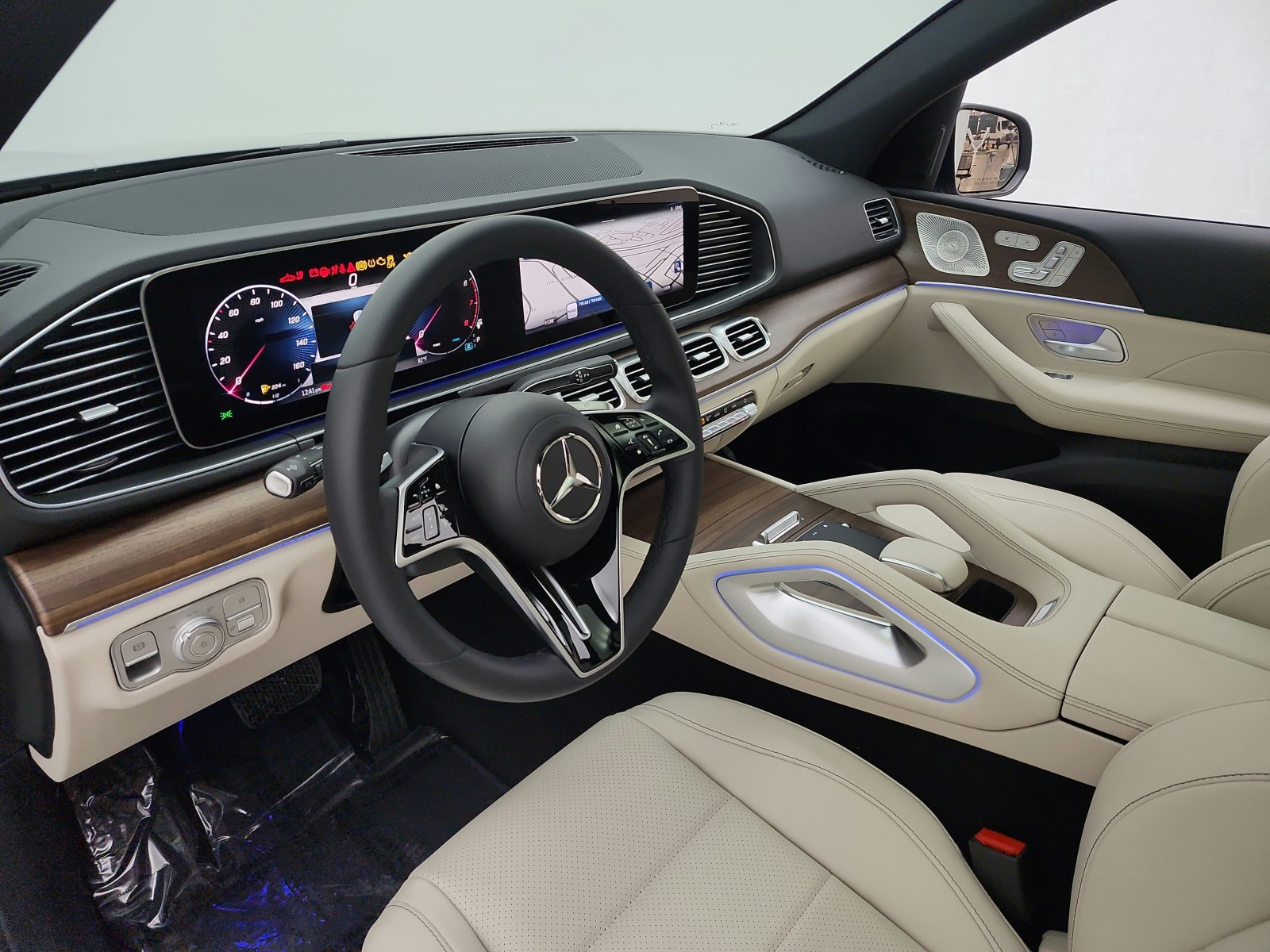 New 2026 MANUFAKTUR Alpine Grey Mercedes-Benz GLE 450 image 9