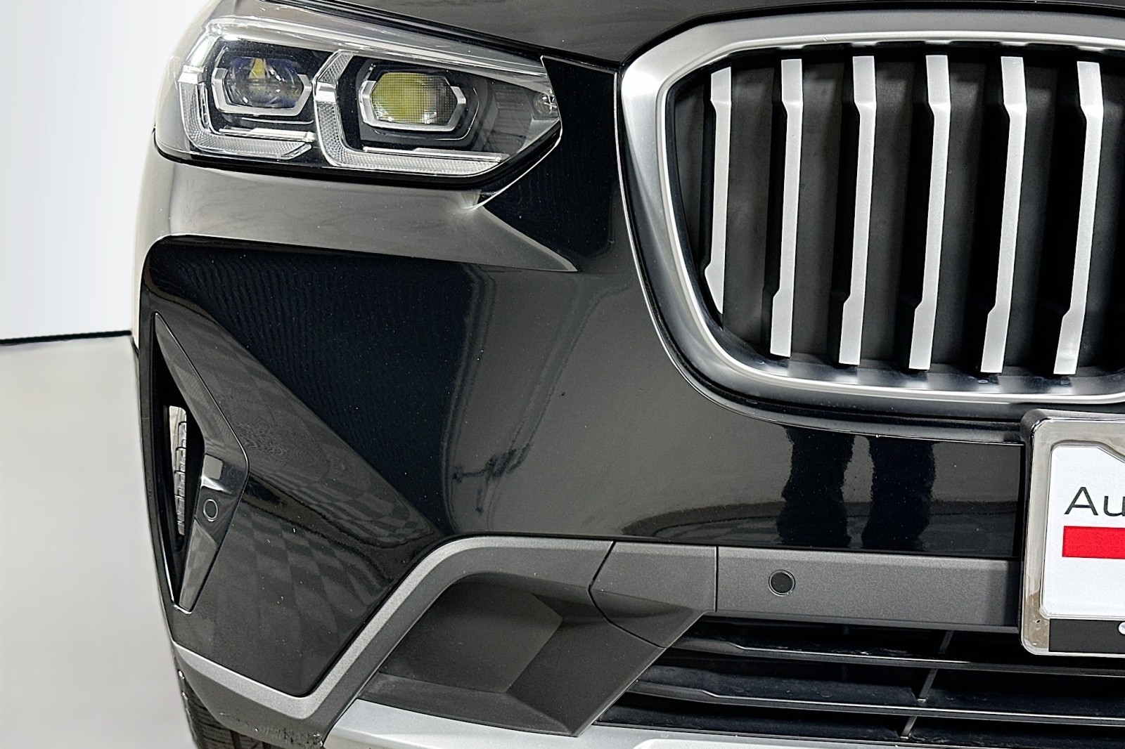 Used 2024 Jet Black BMW sDrive30i image 16