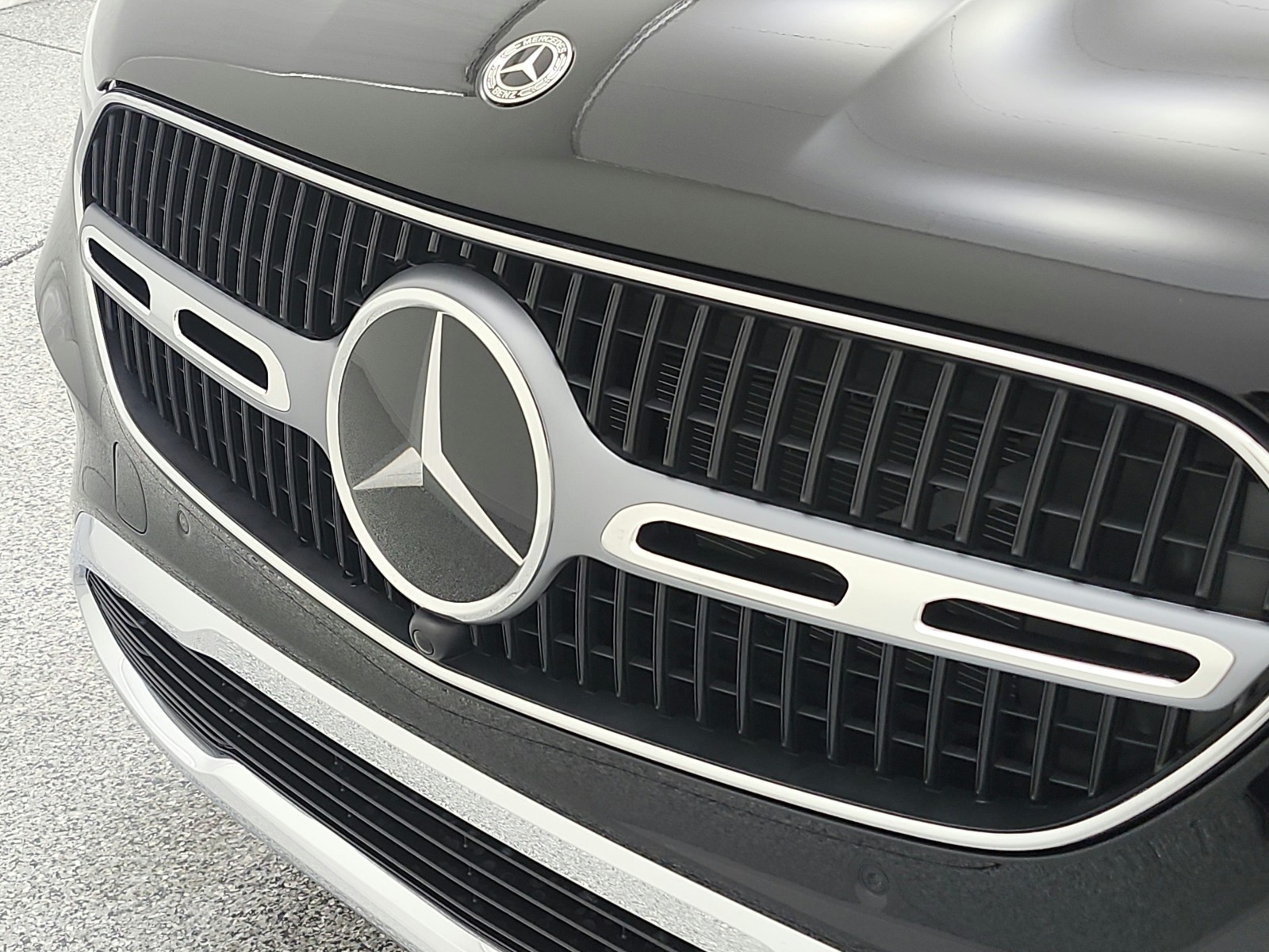 New 2026 Black Mercedes-Benz GLC 300 image 16