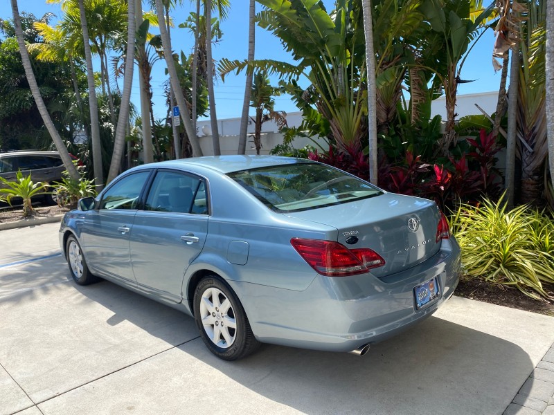 2008 Toyota Avalon XL  SUNROOF 1 OWNER LOW MILES 39,358 in , 