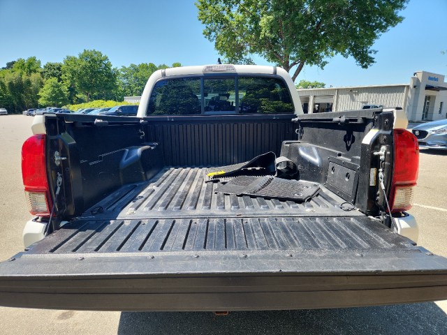 ToyotaTacoma 4WD46